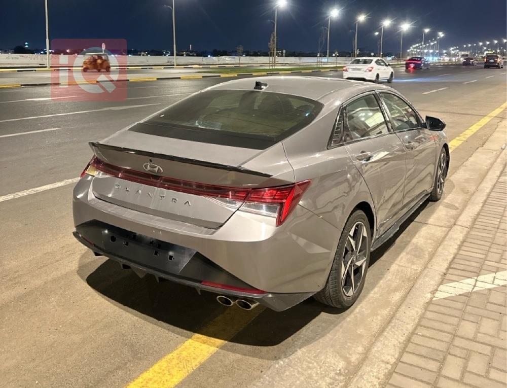 هيونداي النترا
